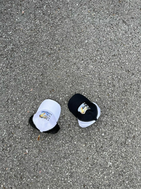 Fishing hat black or white